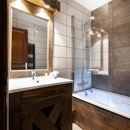 Val 2400 4* Val Thorens