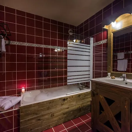 Val 2400 Apartmanhotel Val Thorens