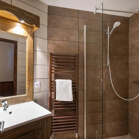 Val 2400 4* Val Thorens