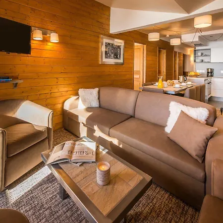 Val 2400 Hotel apartamentowy
