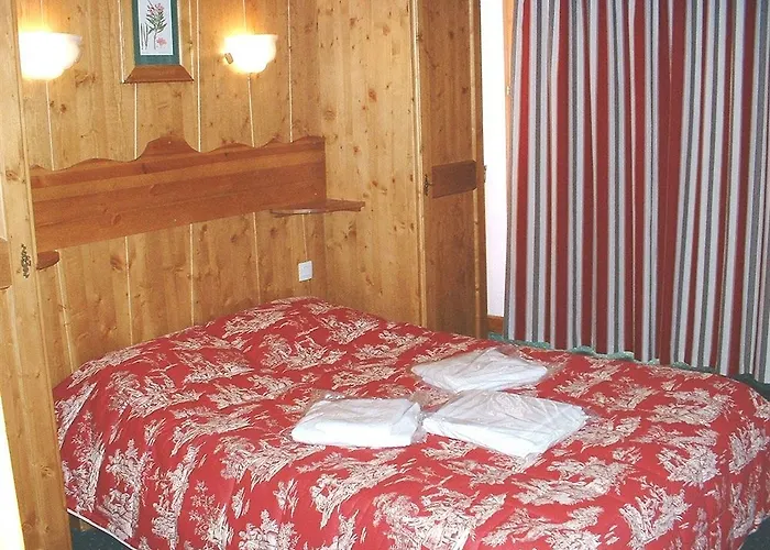 Aparthotel Val 2400
